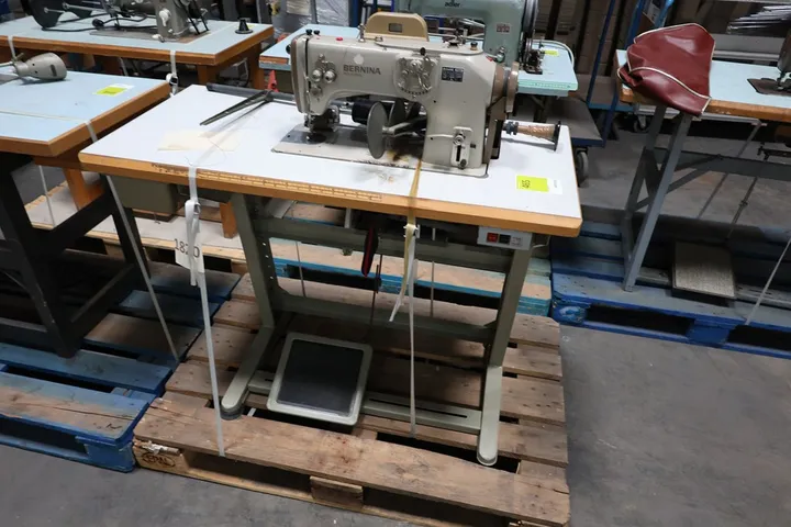 Bernina Industrienähmaschine ohne Palette
